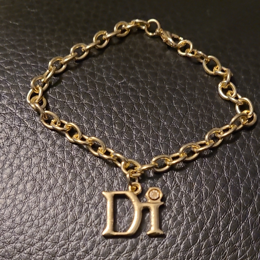 Diamonds International Gold Chain Bracelet